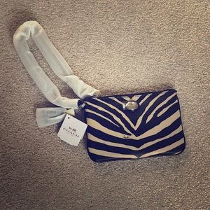 ❗️SOLD❗️COACH ZEBRA WRISTLET NWT